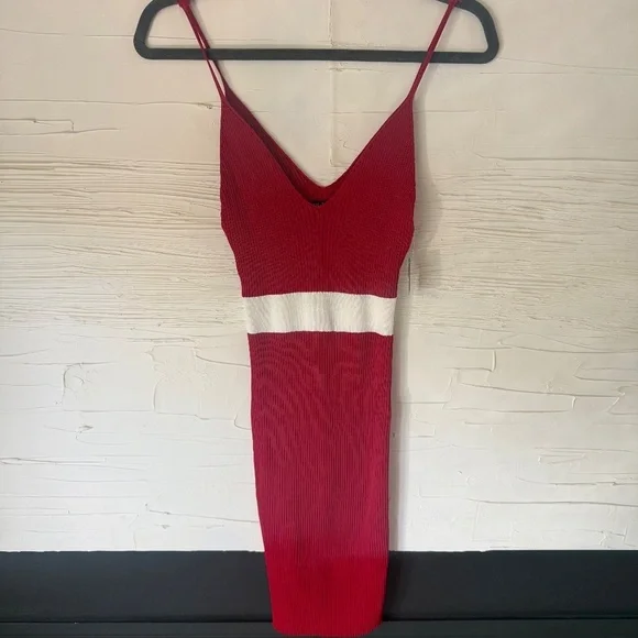 NWT! Simons | Size L | Red Ribbed Stretch Dress - Picture 3 of 8